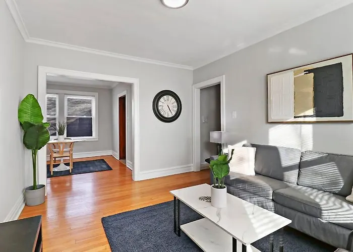 1br Airy With Wi-fi - Barry 2 Apartment Chicago